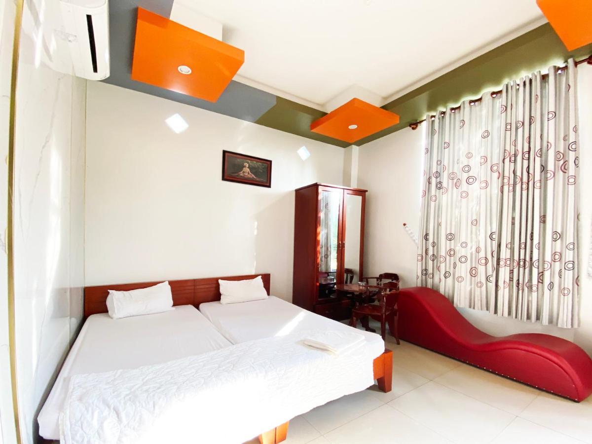 Ngoc Kha Tu 1 Hotel Long Xuyên Esterno foto