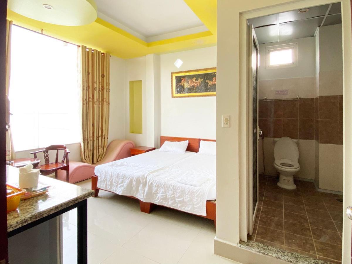 Ngoc Kha Tu 1 Hotel Long Xuyên Esterno foto