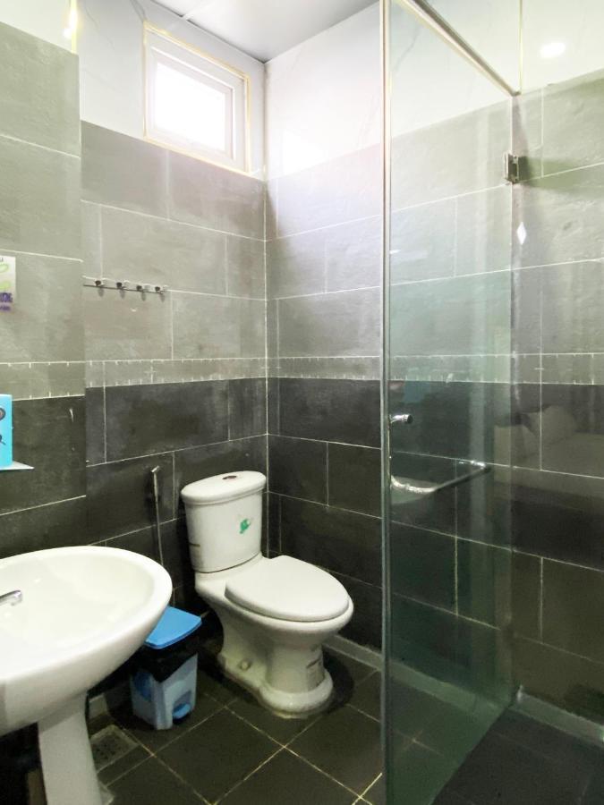 Ngoc Kha Tu 1 Hotel Long Xuyên Esterno foto