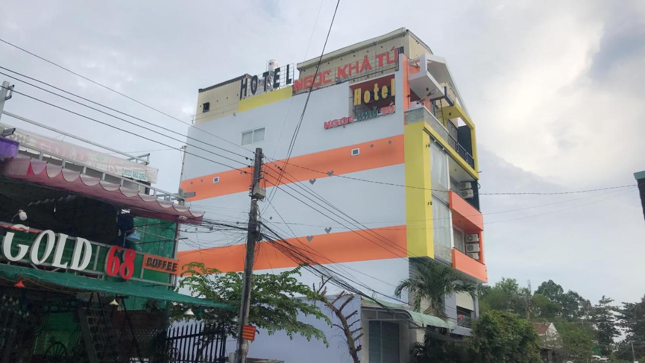 Ngoc Kha Tu 1 Hotel Long Xuyên Esterno foto